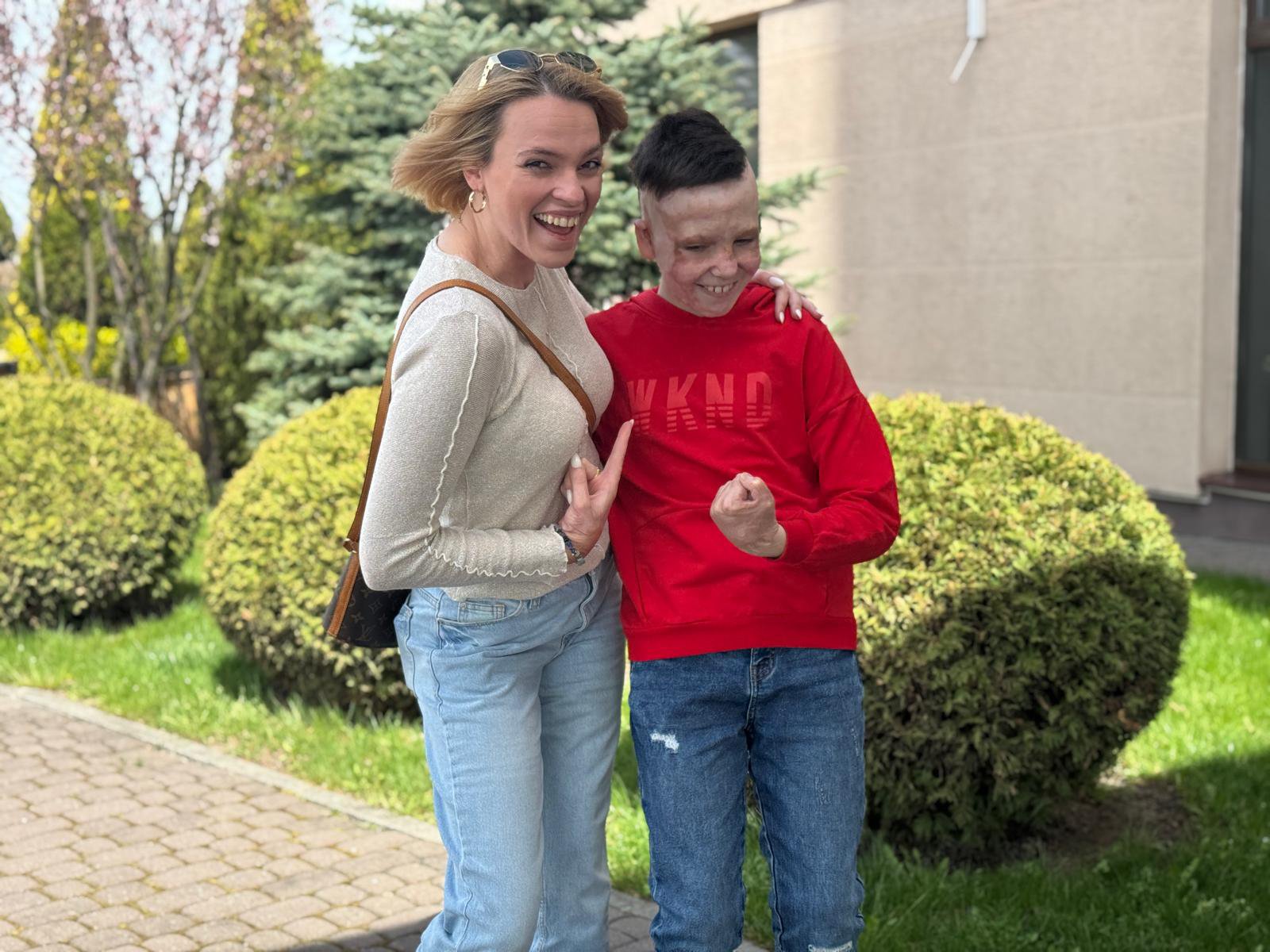 43424623-e7af-46fe-b247-967c028ce0f5